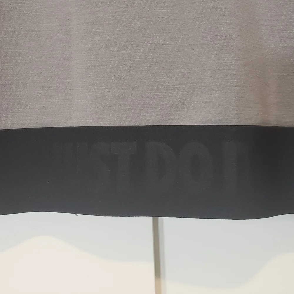 Nike Dri Fit Training Top Long Sleeve Gray Size Small JUST DO IT On Rear Waist